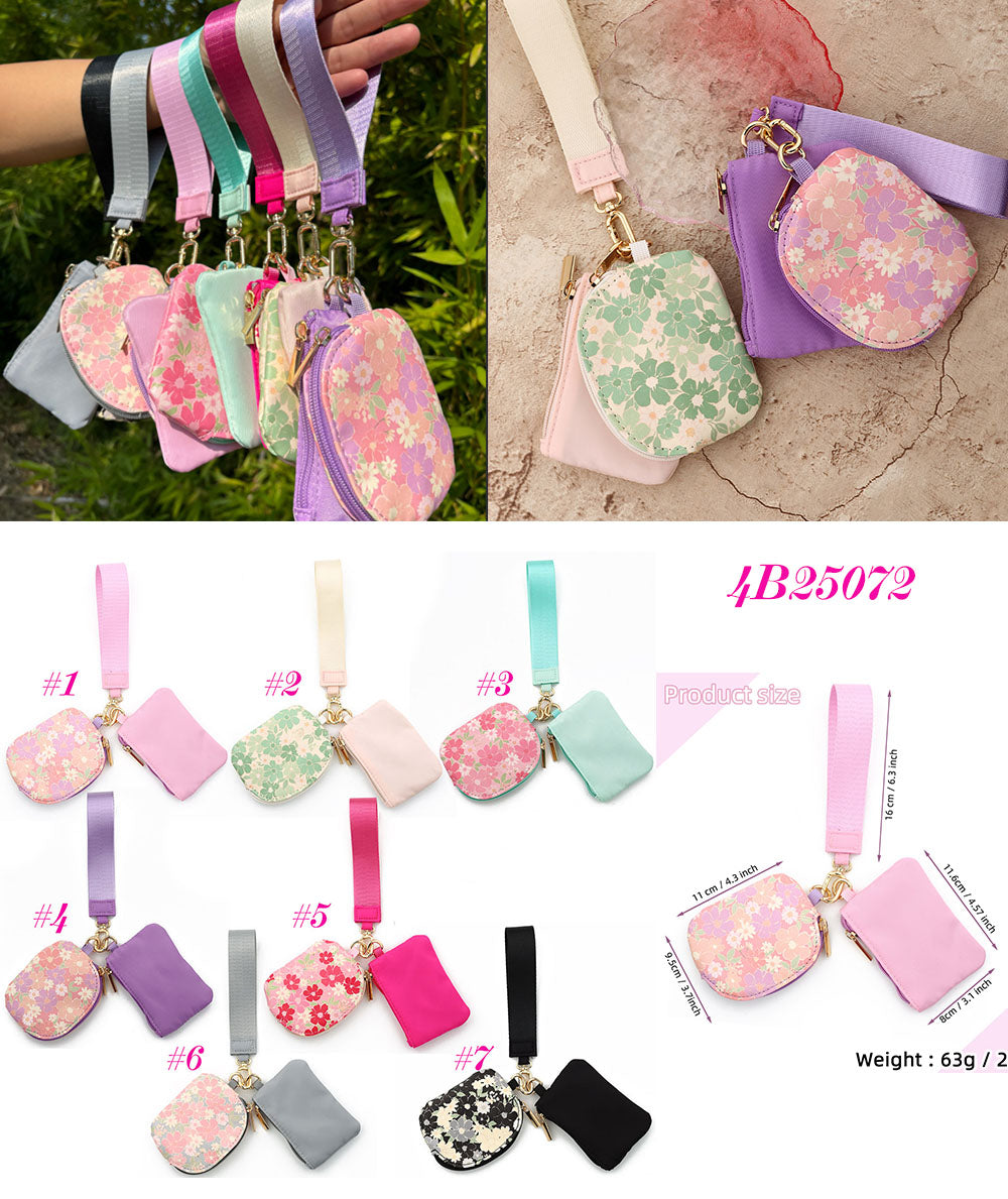 FLORAL WRISTLET