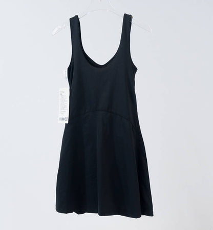 ATHLETIC DRESS