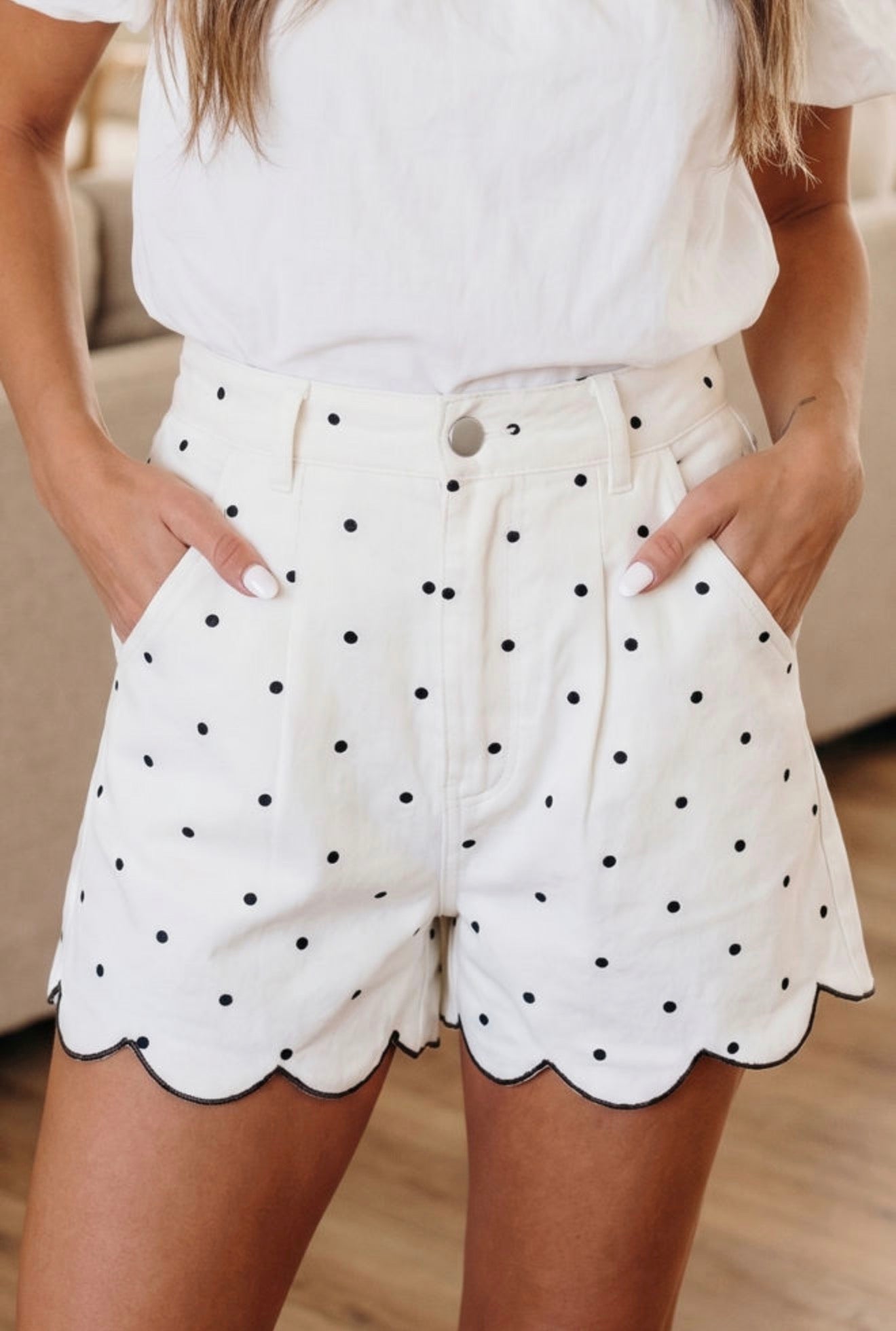 POLKA DOT SCALLOP SHORTS