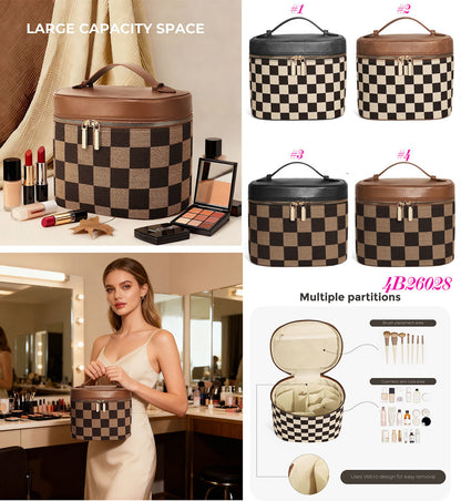 CHECKERED MAKEUP BAG