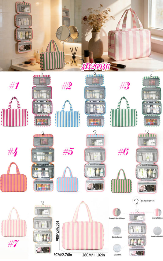 HANGING TOILETRY BAG